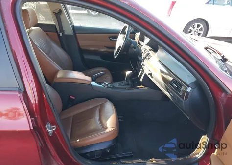 2011 BMW 328I xDrive z USA, uszkodzony, nr VIN WBAPK5G53BNN25872